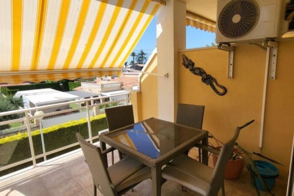 Apartamento Charm With An Oasis By The Dénia