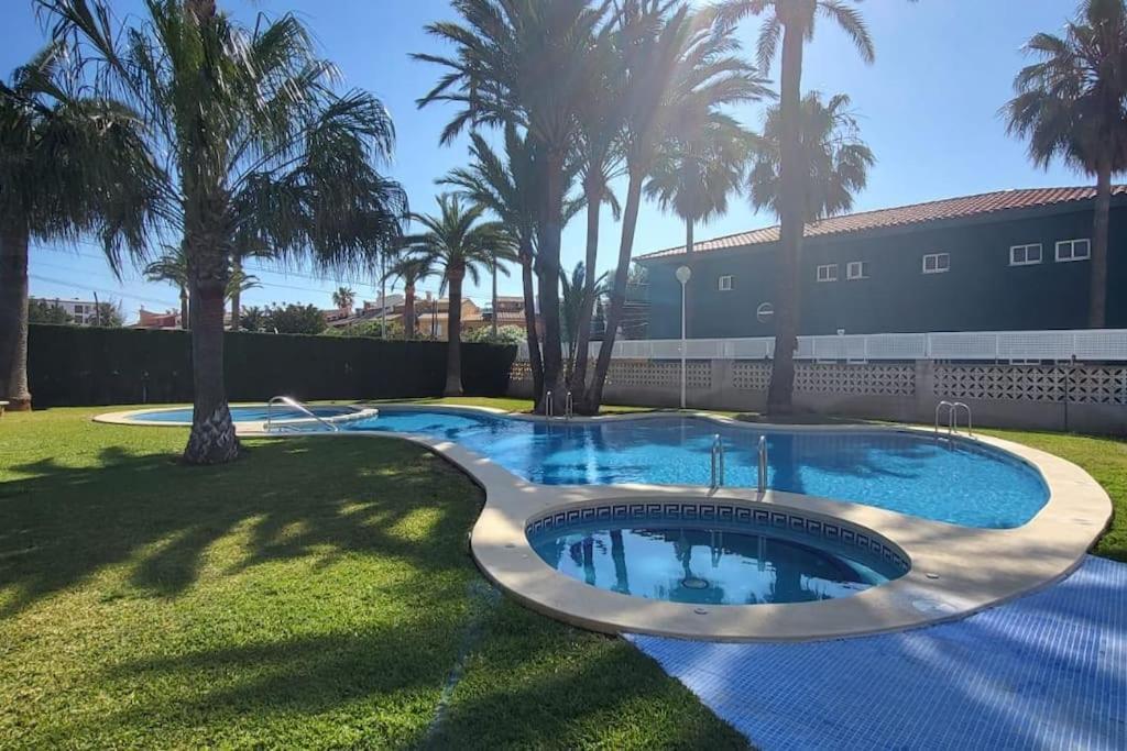 Charm With An Oasis By The * Dénia
